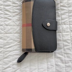 Burberry Black and Beige Wallet